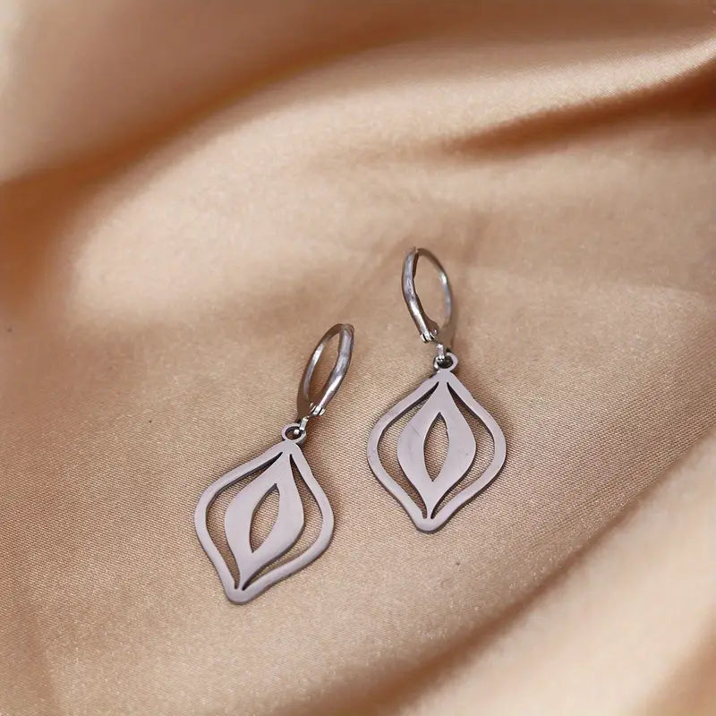 Vulva Earrings